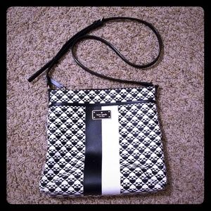 Like NEW Black & White Kate Spade Crossbody Purse
